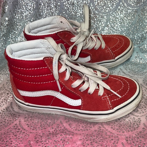 Vans - Picture 2 of 3